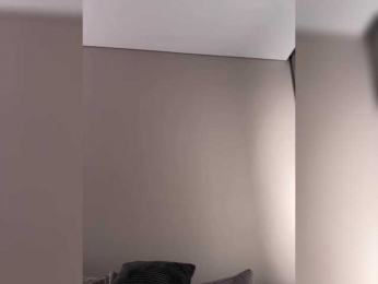 whiteTEA bongacams stream image