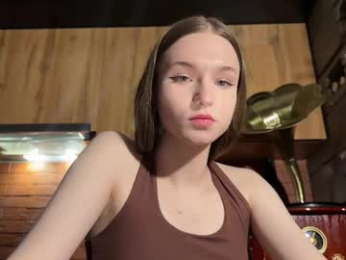 nloraaa chaturbate stream image