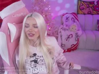 bunnydollstella chaturbate stream image, 26.12.2025 23:00