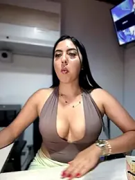 Sofia_Collins- stripchat stream image