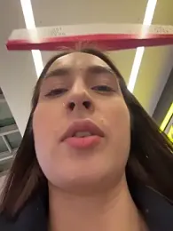 Holly_Play stripchat stream image