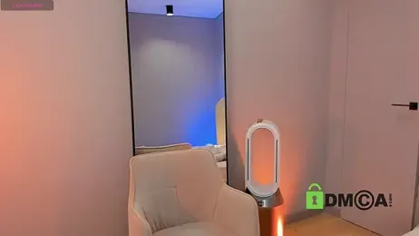 Wallflowerr stripchat stream image