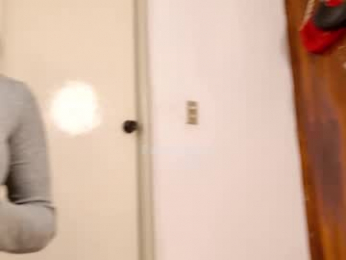 petitealejats chaturbate stream image