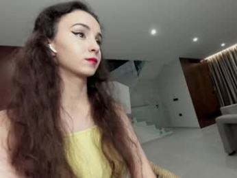 ehotlovea chaturbate stream image
