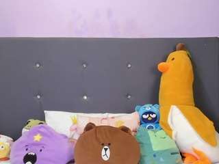 harmonyhill camsoda stream image, 31.12.2025 12:10