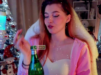 HoneyCherry bongacams stream image