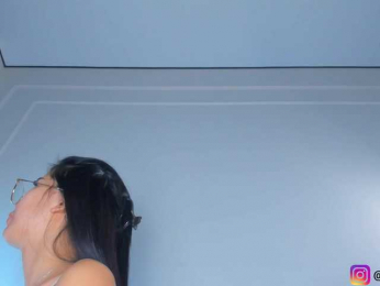 maakimo bongacams stream image