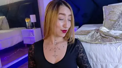 MollyCruz stripchat stream image