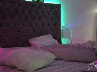 evajonez camsoda stream image