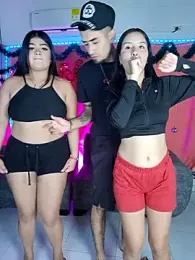 royalgirls_x stripchat stream image