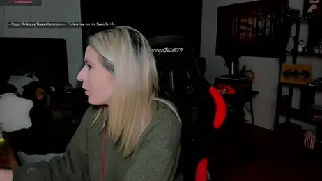 Lisaonthemoon stripchat stream image