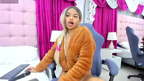 CanelaDevil_ stripchat stream image