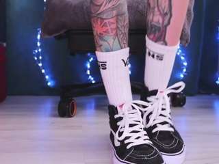 yourfeetmodel camsoda stream image