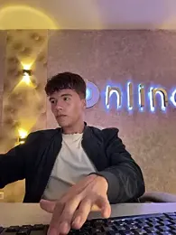 Logan_smith1 stripchat stream image