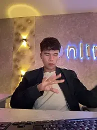 Logan_smith1 stripchat stream image