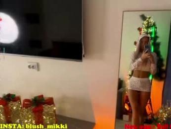 blush_mikki chaturbate stream image