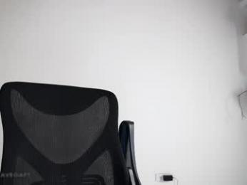 maximohoot chaturbate stream image, 08.01.2026 21:20