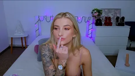 Lia_Benini stripchat stream image, 09.01.2026 09:20