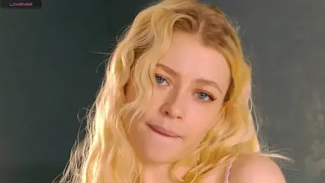 Mozaly stripchat stream image