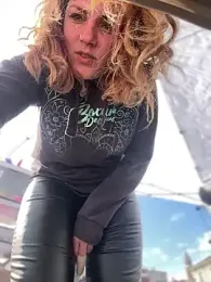 DaisyVibesss stripchat stream image