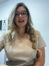 alicee16 stripchat stream image