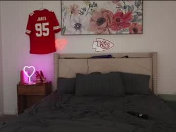 ari_lovexo chaturbate stream image