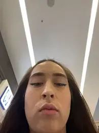 Holly_Play stripchat stream image