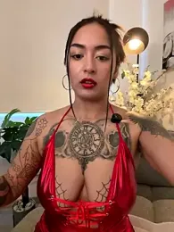 Rae_Lil_White stripchat stream image