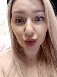 LadyLolyPop_ stripchat stream image