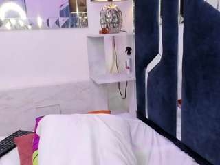 veronicaryan camsoda stream image