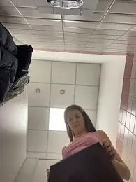 KittyQueeny stripchat stream image