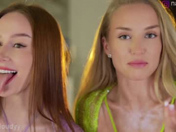 mia_cloudy chaturbate stream image