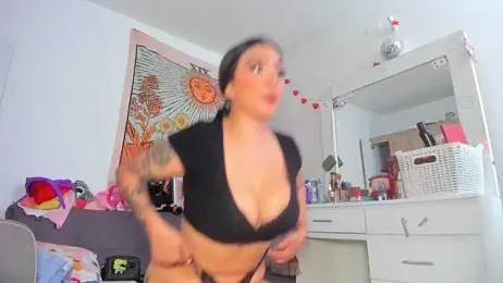 kiaraglam2 stripchat stream image