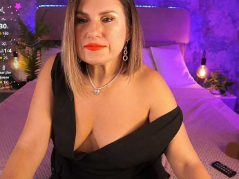 KiraRoxx bongacams stream image