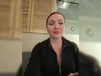 DIVORA bongacams stream image