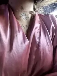 MollyCruz stripchat stream image