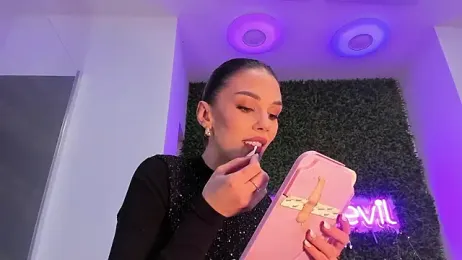 realhotfallingdevil stripchat stream image