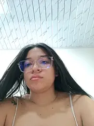 -VICKKY stripchat stream image