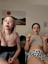 caressyourself stripchat stream image, 20.01.2026 11:40