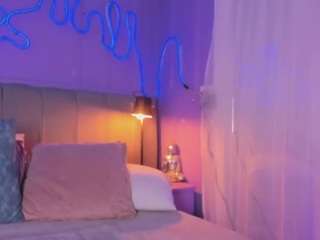 sofly-s camsoda stream image