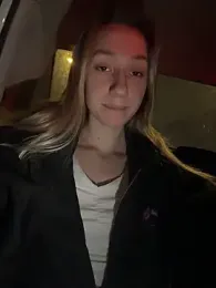 Lia__Love stripchat stream image