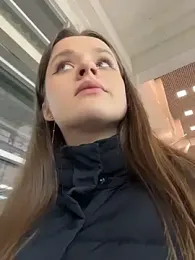 KittyQueeny stripchat stream image