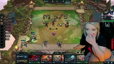 Lisaonthemoon stripchat stream image