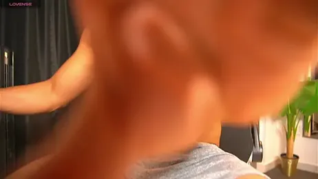 muscle_boyhorny stripchat stream image