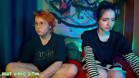 TrickyKitsune stripchat stream image