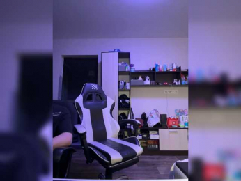 Durnaya_kis bongacams stream image