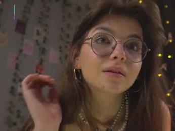 little_poetry chaturbate stream image, 26.01.2026 19:00