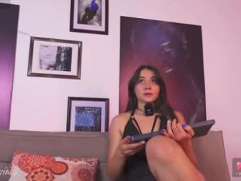 bellapazzia13 chaturbate stream image