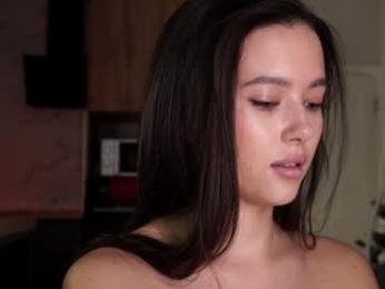 emilybatee chaturbate stream image, 02.02.2026 18:40