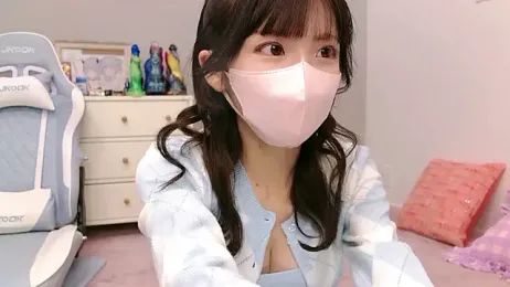 -minami- stripchat stream image